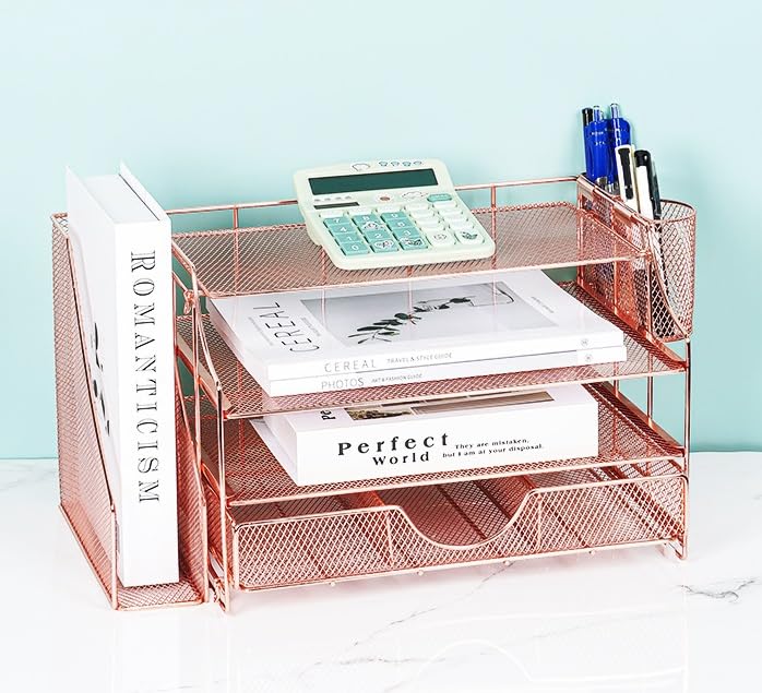 Organizzatore Scrivania OPNICE Desk Organizers And Accessories, Organizer with Drawer, 4-Tier Paper Tray with 2 Pen Holders + File Holder, Office for Supplies(Rose Gold) Ufficio(A)