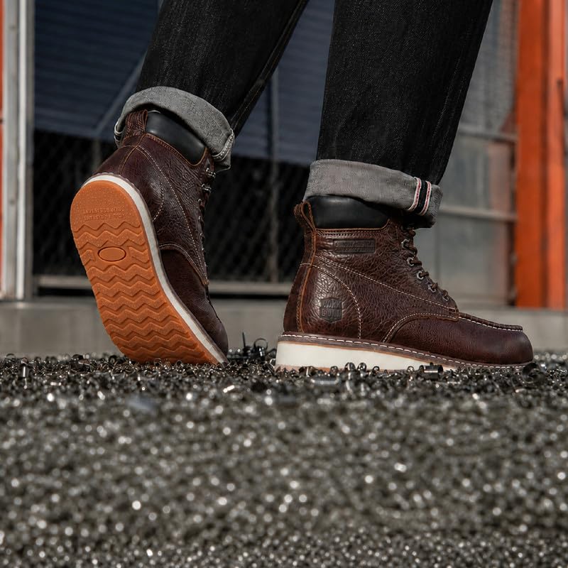 Image of Men's 6 Inch Moc Toe Work Boots