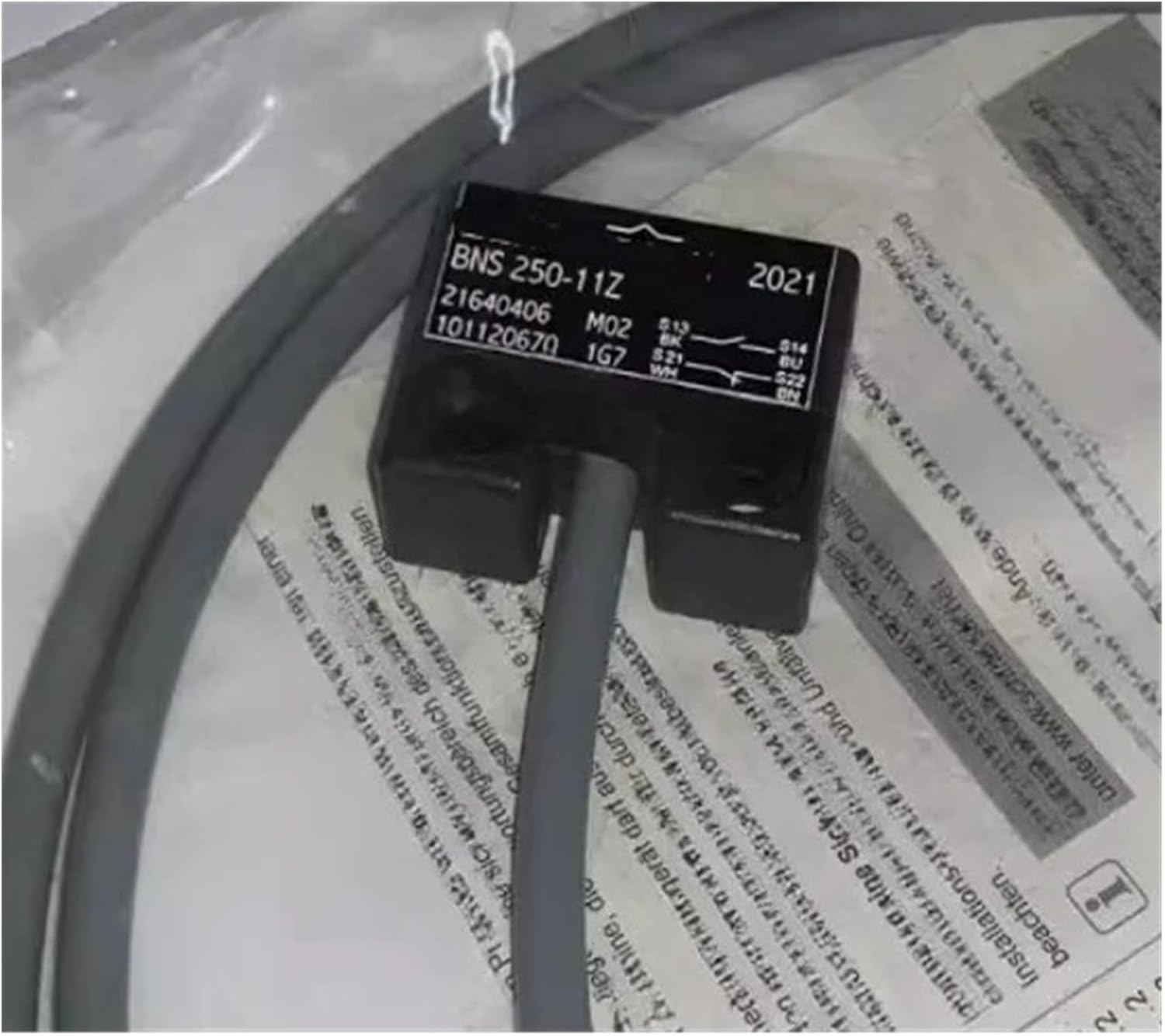 BNS250-11Z Magnetic Switch