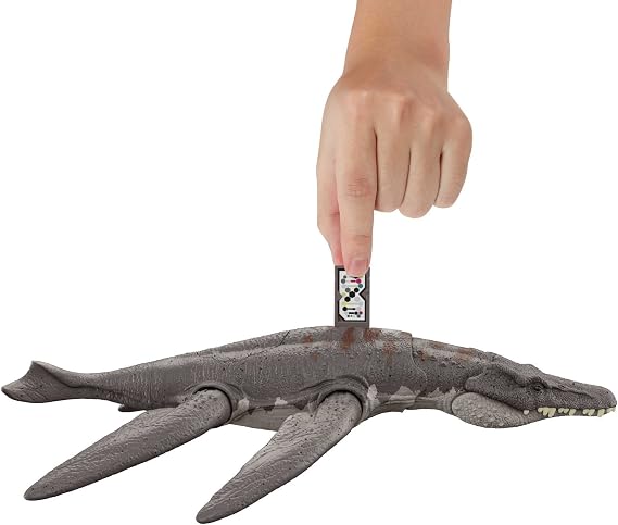 Jurassic World Dominion Roar Strikes Liopluerodon Dinosaur Action Figure with Sounds, Toy +4 Years (Mattel HDX38)