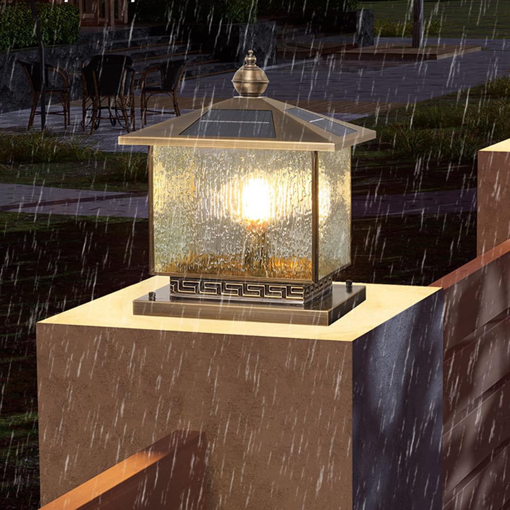 Lampa do słupka do drzwi willi z automatycznym włączaniem/wyłączaniem lampa kolumnowa pełna miedziana energia słoneczna lampa słupowa rustykalna latarnia w stylu vintage z kloszem