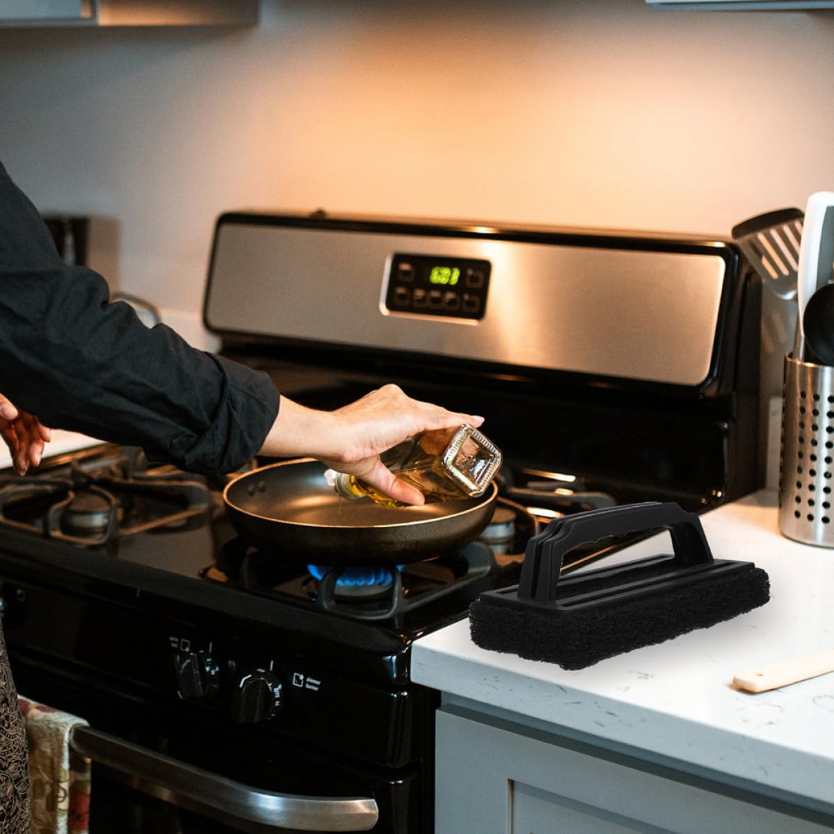 VICASKY 5Pcs Grill Cleaning Brush BBQ Grilling Rack Scrubbing Tool Compatible with BBQ Grills Lightweight and Compact Design for for Family and Friends