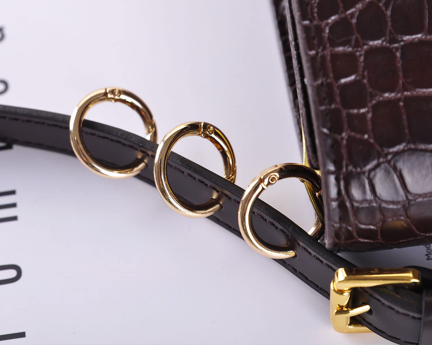 VanEnjoy 2/4/10/18/40 pcs O Ring for Purse Strap,1 inch Spring Rings for Handbag and Keys,2PCS Gold Hardware (φ1 IN-2PCS, Gold)