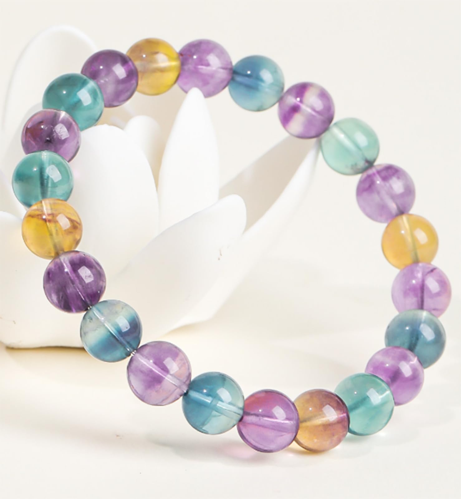 Braccialetto in Fluorite Arcobaleno Fatto a Mano per Donna, Braccialetti Chakra curativi Naturali, promuove Protezione, Coraggio, concentrazione, Equilibrio e Fortuna