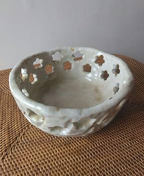 Amazon.co.jp: ❀ 陶器／陶芸品 白色釉薬 桜 透かし模様 ❀ 菓子