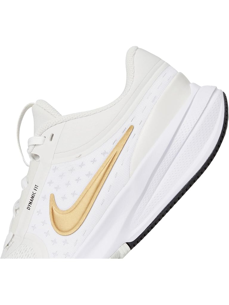 White Nike Star Runner 5 (Little Kid/Big Kid)