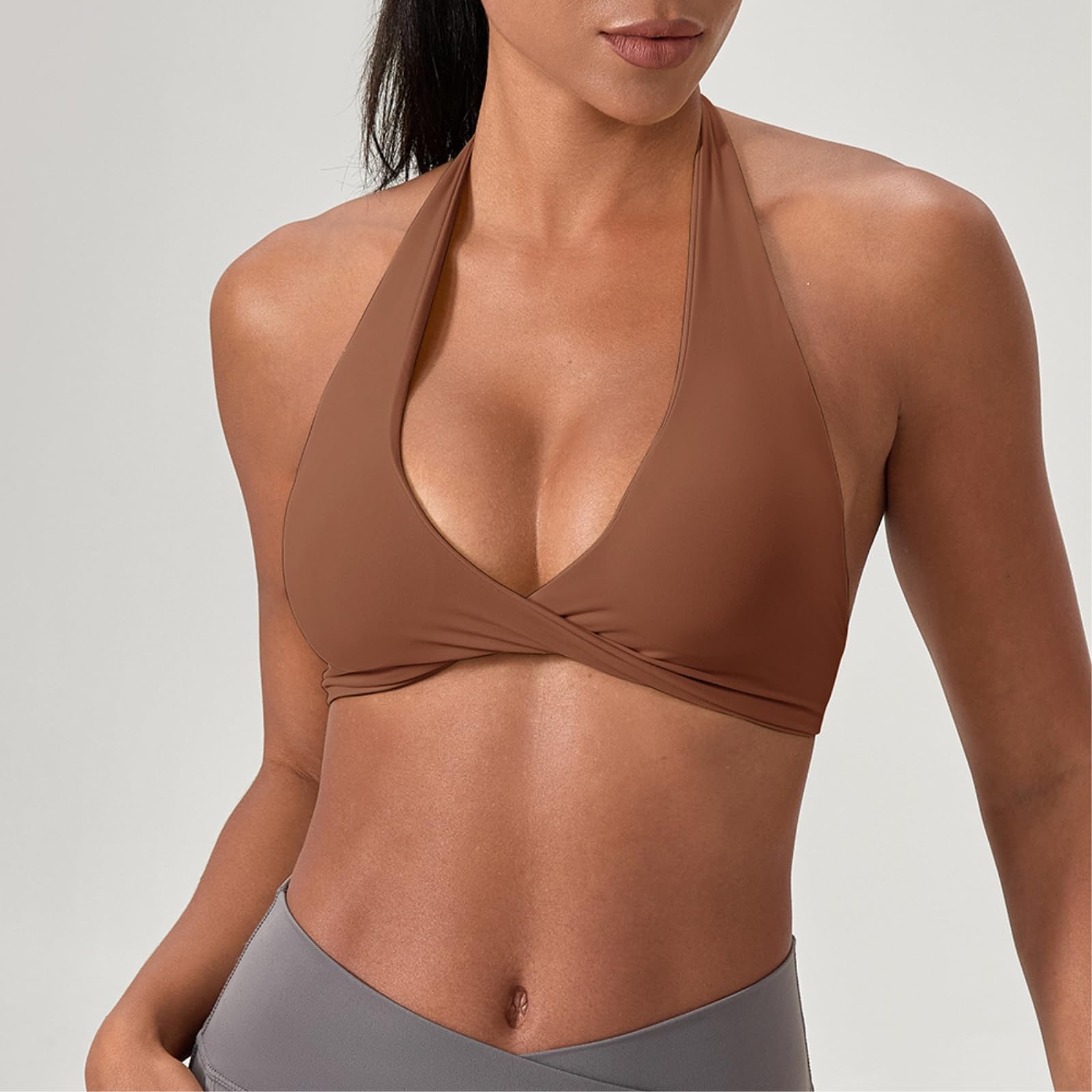 CHENSHI Sujetador Deportivo Mujer Strappy para Mujeres Open Back Halter Soporte Ligero Gimnasio Crop Top Entrenamiento Sin Costuras Yoga Sujetadores Acolchados-White-XL