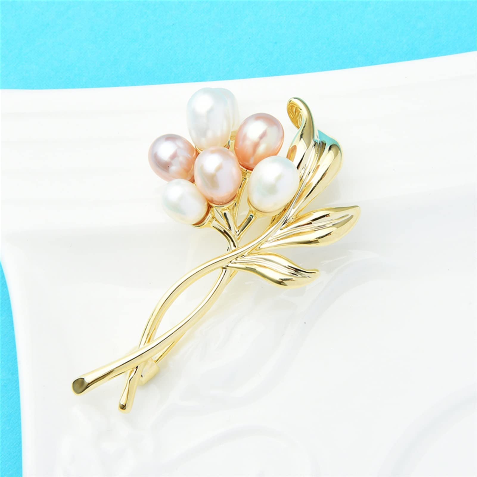 ZHSHYS Damen-Brosche, Anstecknadeln, Damenmode-Accessoires, Damen-Brosche, Elegante natürliche Perlenblume, Damen-Brosche, Blumenstrauß, Blumenform, Party-Bankett-Brosche, modische Broschen