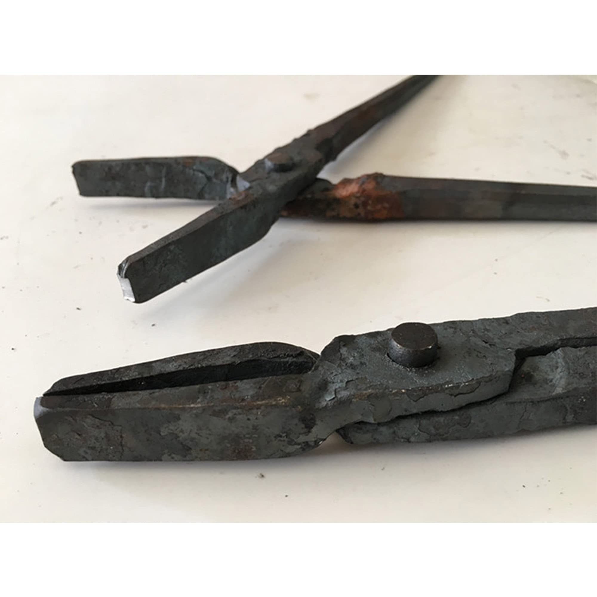 Tenaza de forja Pinzas planas Pinza de herrero 320mm 450g Pinzas de forja tornillo de banco yunque para la fabricación de cuchillos Forja del yunque del herrero herrero