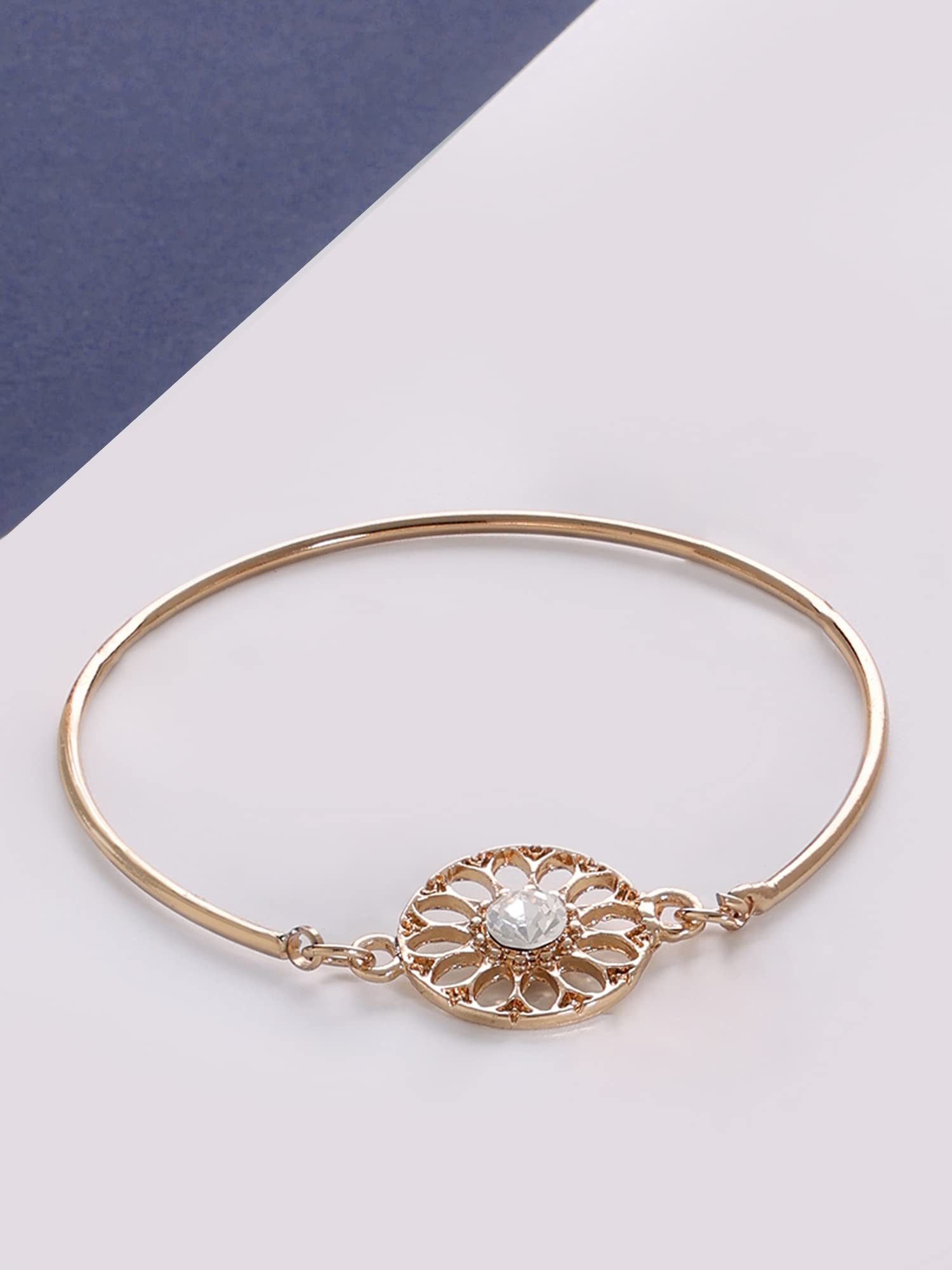 Contemporary Style Flower Kada Bracelet For Women