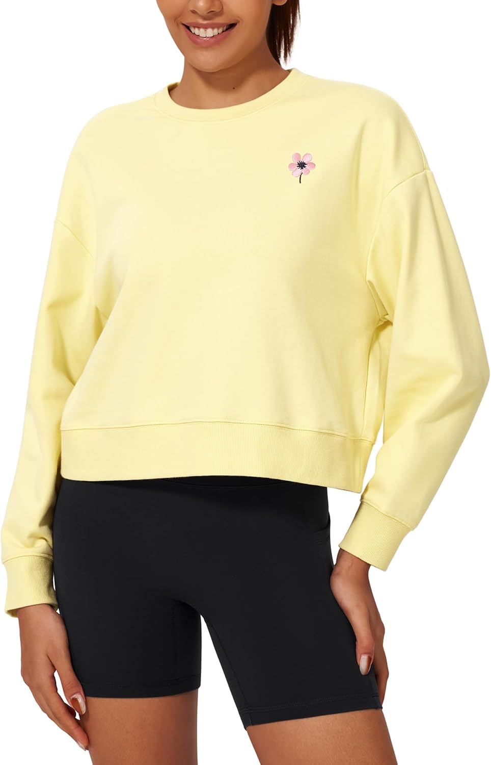 Stelle Cropped Sweatshirt for Women Crewneck Pullover Tops Oversized Long Sleeve Lightweight Casual Cotton Sweat Shirts