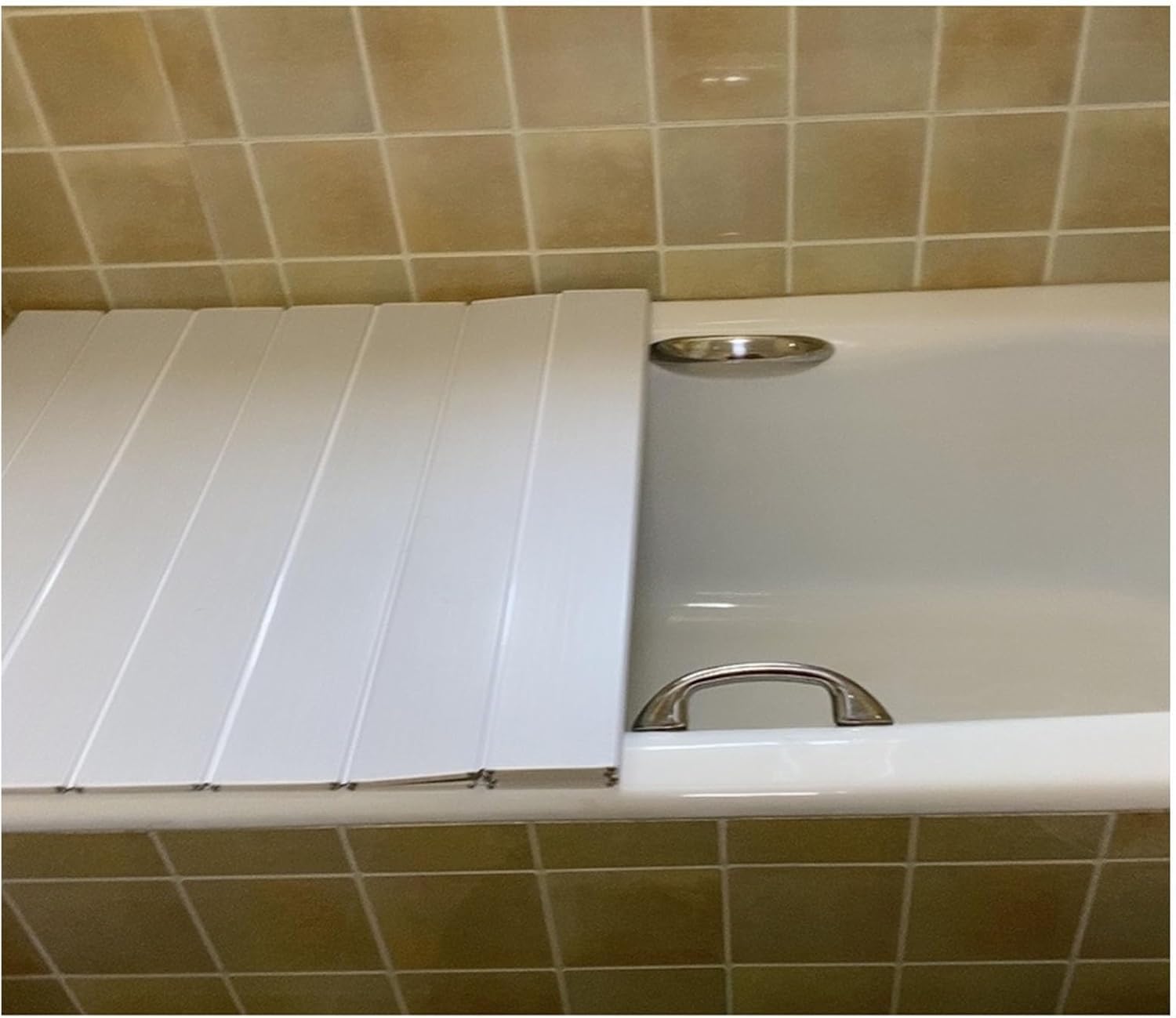 Bathtub Tray Folding Bathtub Cover Bathtub Caddy Tray PVC Dust-Proof Board Insulation Cover, Scalable Shutter Bath Lid for Luxury Spa Or Reading, 0.6cm Thickness Multifunctional(75x138x0.6cm