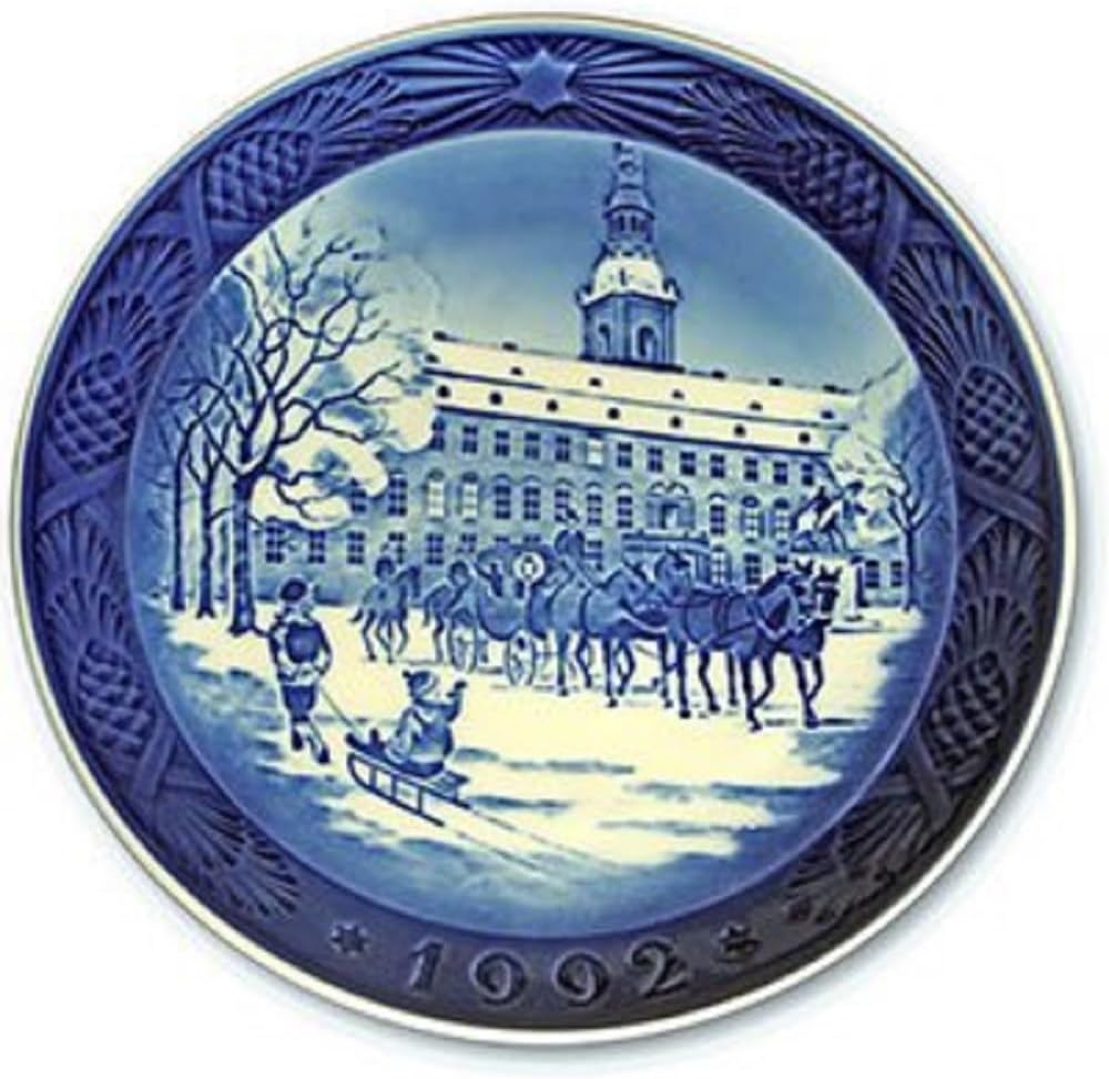Royal Copenhagen 1992 Christmas Plate (1911092)