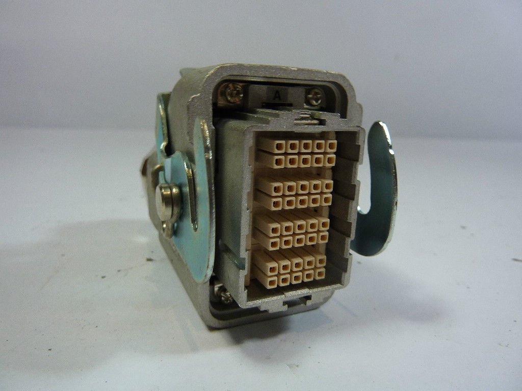 Molex 500811 Connector Plug and Enclosure