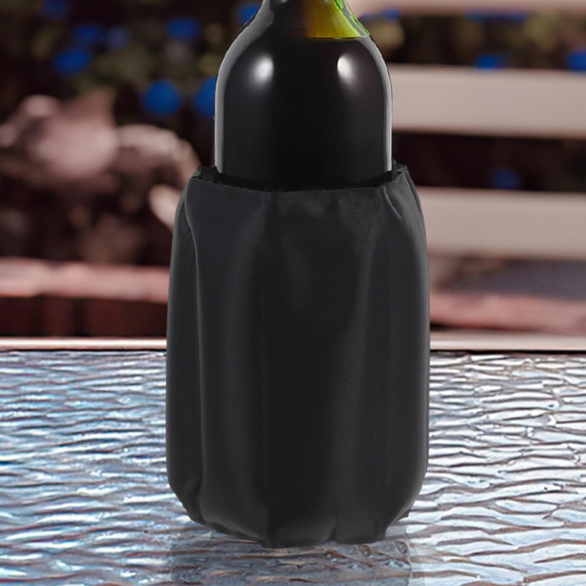 SECFOU Reusable Wine Bottle Ice Packs Sleeve Cooler, Black 2pcs, Insulated Wine and Beer Chiller for Parties and Outdoor Use, Leakproof Cooler Packs for Lunch Box and Travel