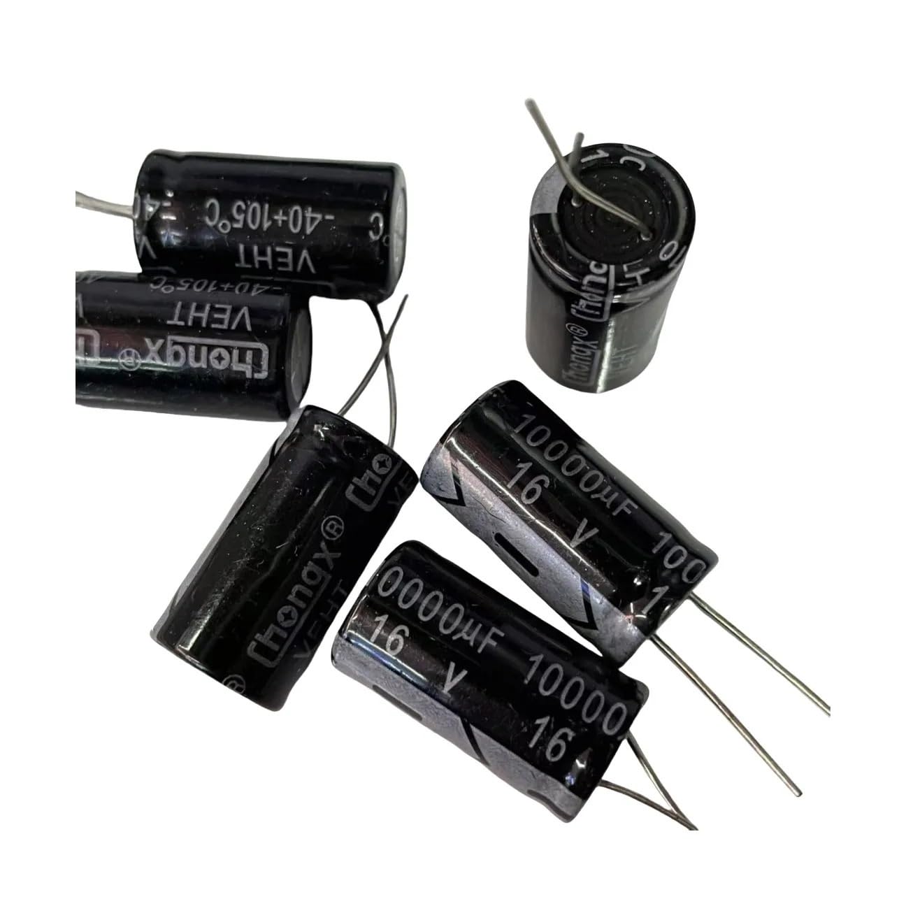 Condensateur 16v 10000uf de 16x30mm pour vos réparations électroniques