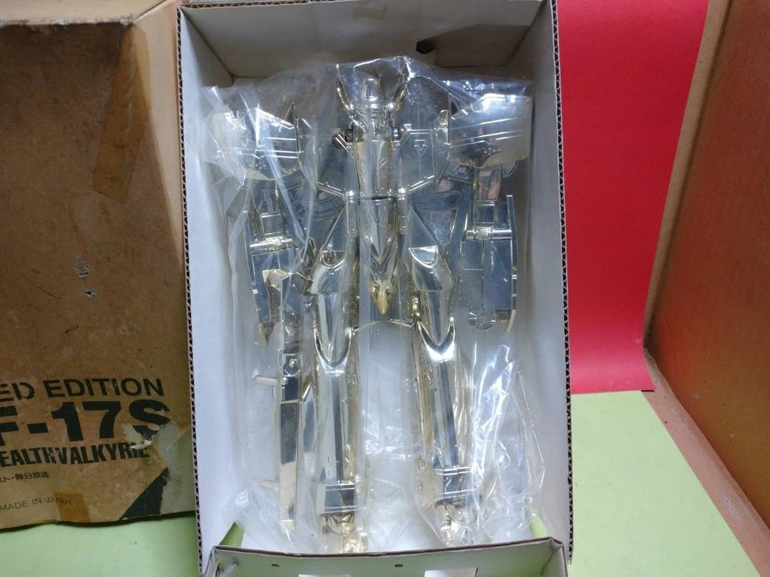 Amazon.co.jp: 超 品! 限定版 DXステルスバルキリーVF-17S メッキ