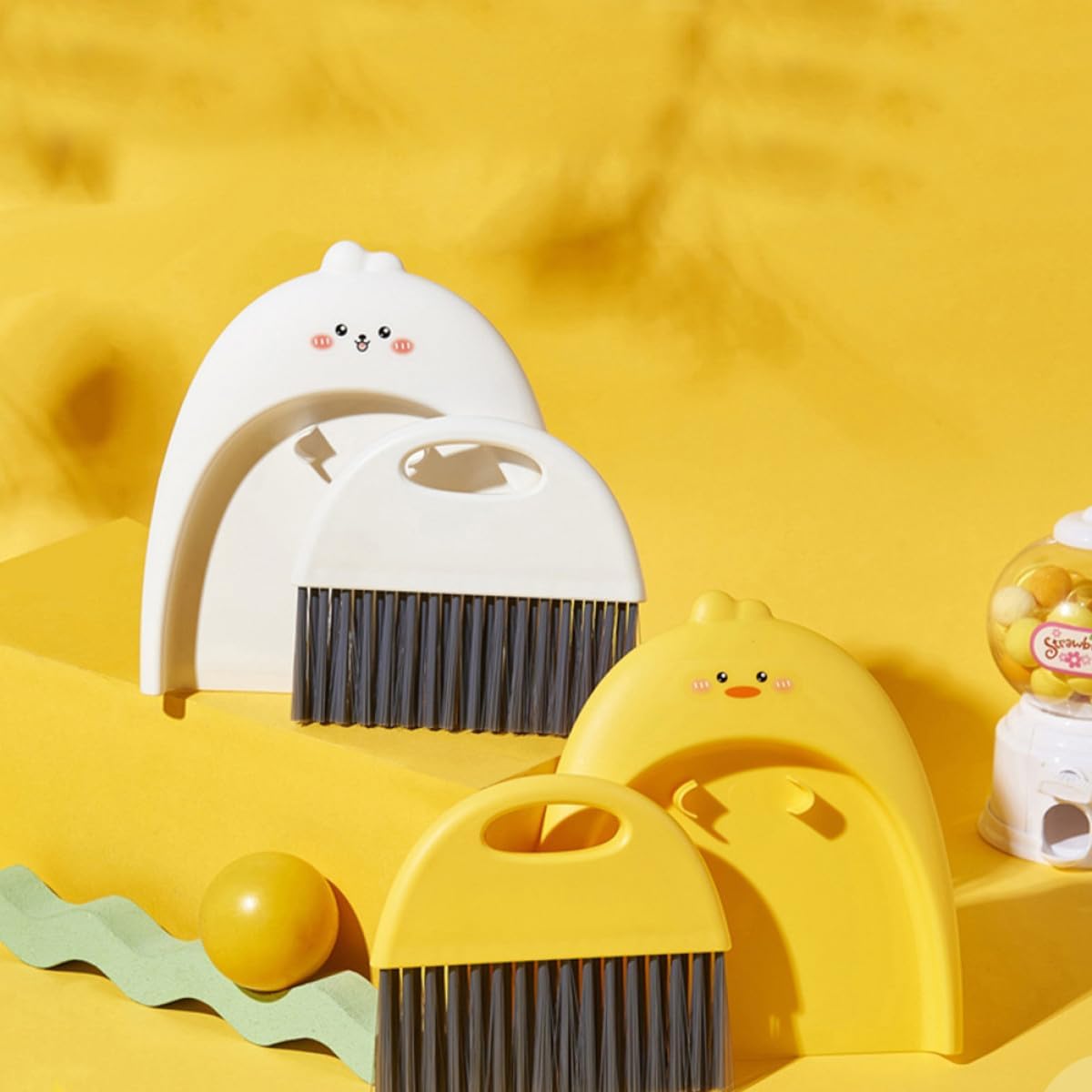 Healifty Mini Handheld Broom and Dustpan Set with Detail Brush, Portable Cartoon Bunny Desktop Sweeping Kit for Home, Office, Car Cleaning