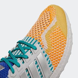 Amazon.com | adidas Ultraboost 5.0 DNA | Road Running