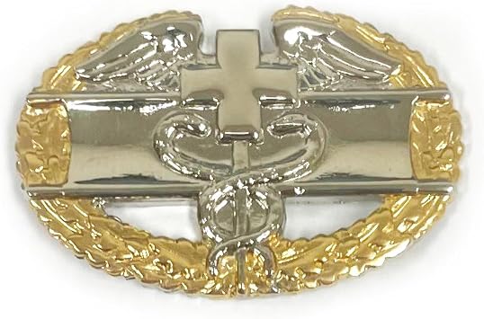 Master Combat Medical 1 AWD Regulation Full Size Gold Wreath