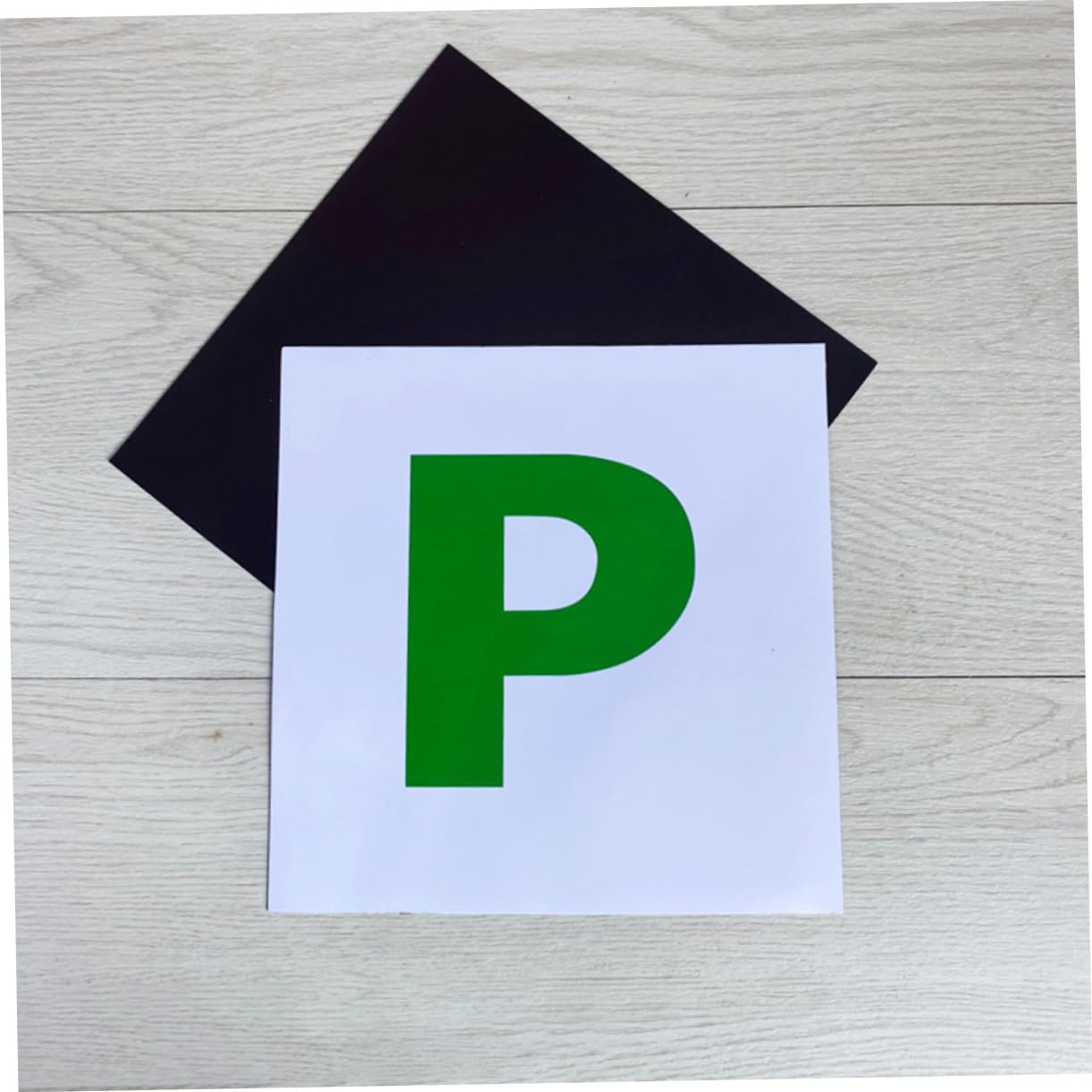 iplusmile Decorazioni Scuola Magnetiche per Auto Adesivi Impermeabili PVC e Gomma, Design Accattivante per Nuovi Guidatori in Confezione da 2 Pezzi