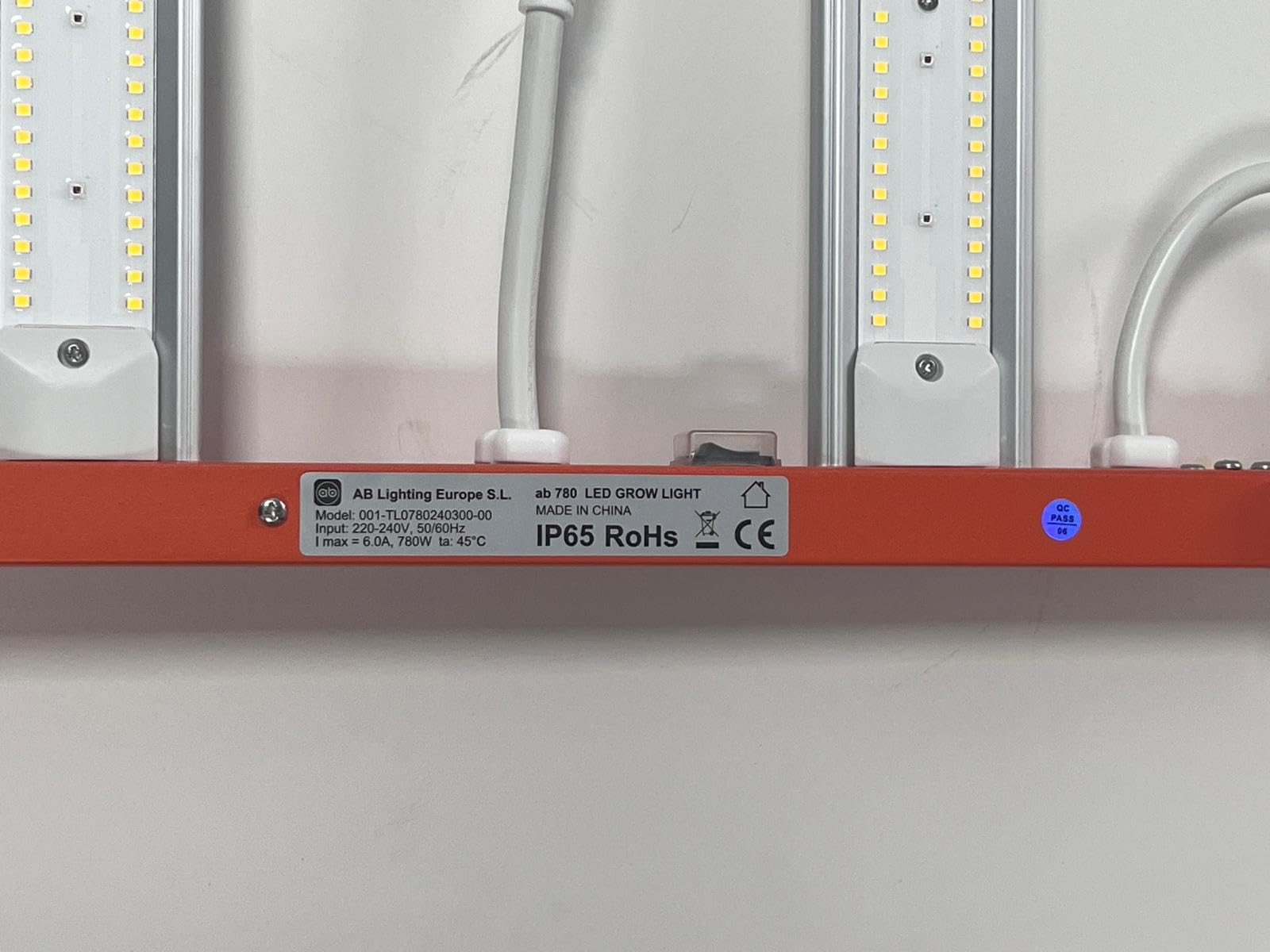 AB1060 Luz LED para Plantas de Interior 1060W, Lámpara de Crecimiento y Floración de Espectro Completo, Luces Grow para Cultivo Interior de Alto PPF 2915 µmol/s, Cobertura 1.2x1.8m