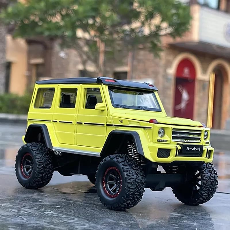Image of Kids Model 1:24 AMG 4X4 Die Cast Metal Car Pull Back Action Opening Doors with Realistic Engine Sound Lights Toy Car Gift for Boys - Green