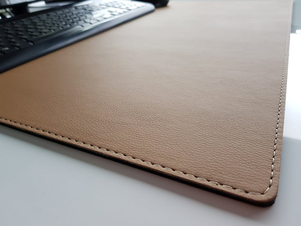 Schreibtischunterlage sanft lux Leder 70 x 50 Beige