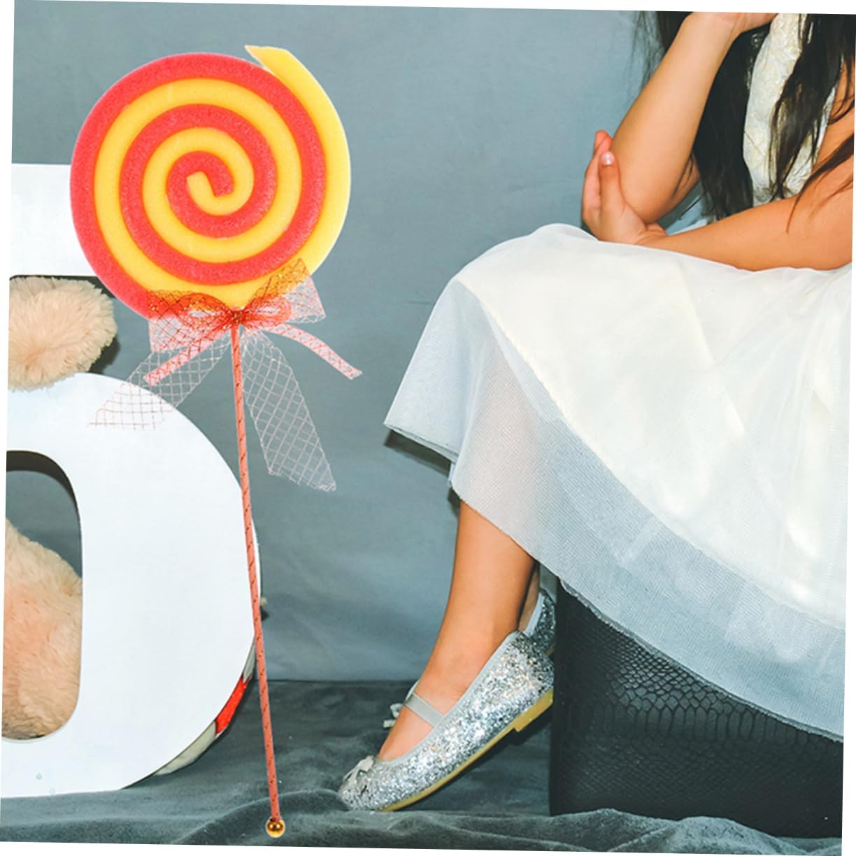 PRETYZOOM 4pcs Festive Large Lollipop Models Candy Lollipops Prop Fake Food Photo Prop for Wedding Carnival and Party