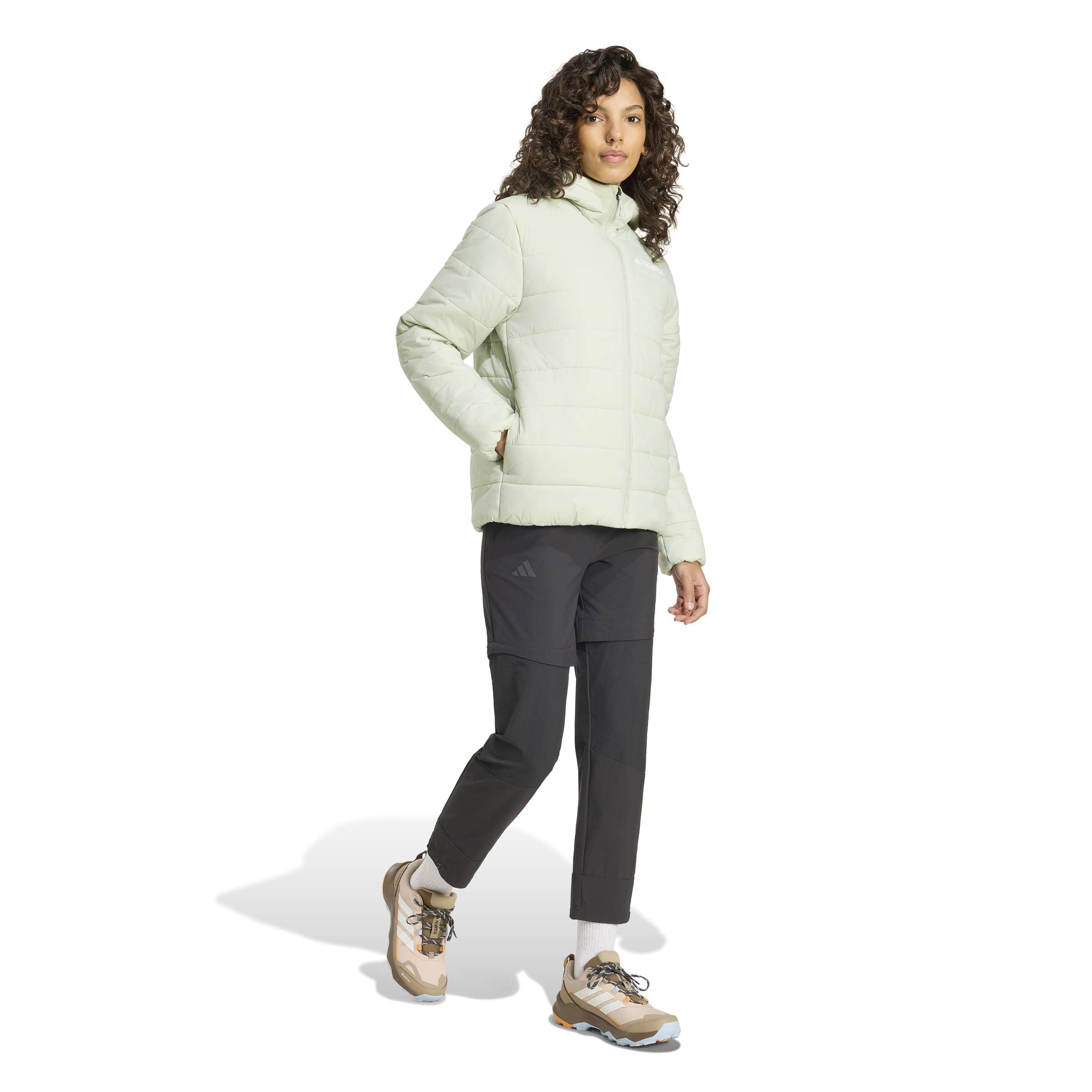 adidas Women's Terrex Multi Essentials CLIMAWARM Kapuzenjacke, isoliert