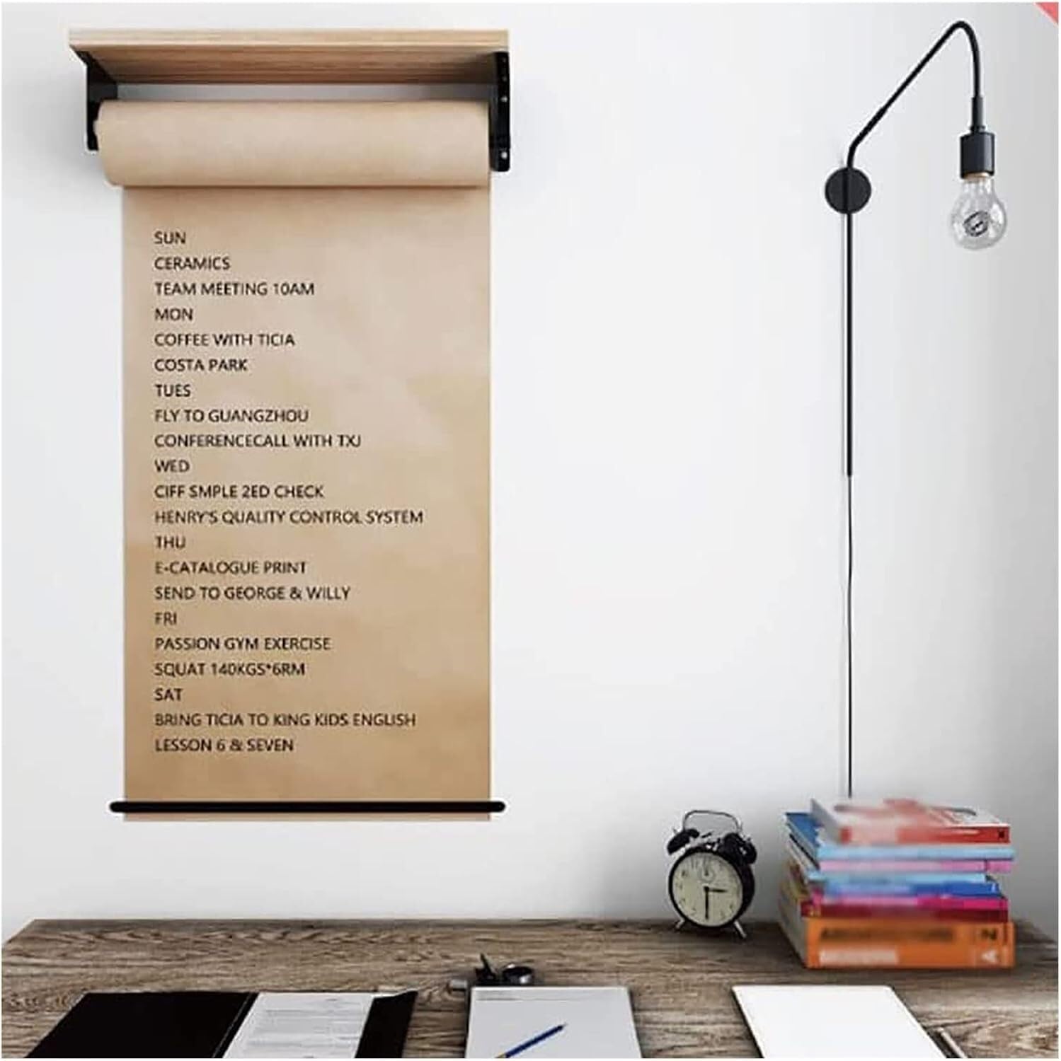 Distributeur de rouleau papier kraft mural avec étagère et découpeuse de 130cm pour atelier
