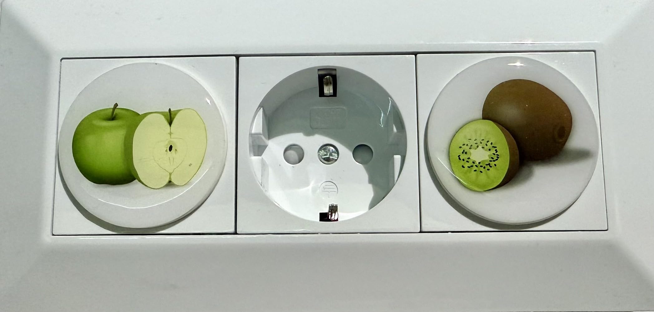 Steckel 4 Stück Deko MS-482-Obst dekorative Steckdosen Abdeckung hochwertige Domingbeschichtung Deckel Steckdosendeckel Abdeckung für saubere Schuko-Steckdosen Steckdosenleisten Spritzschutz