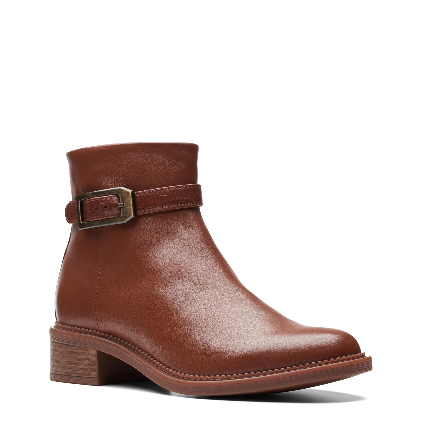 Clarks Women's Maye Grace Fashion Boot, Tan Leather, 5.5