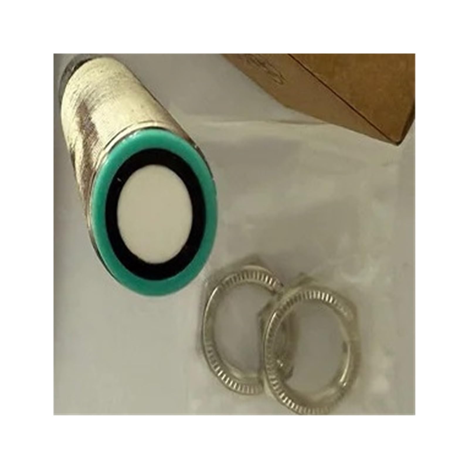 Capteur UB1000-18GM45-E4-V15 pour stopper les erreurs de tri sur convoyeur