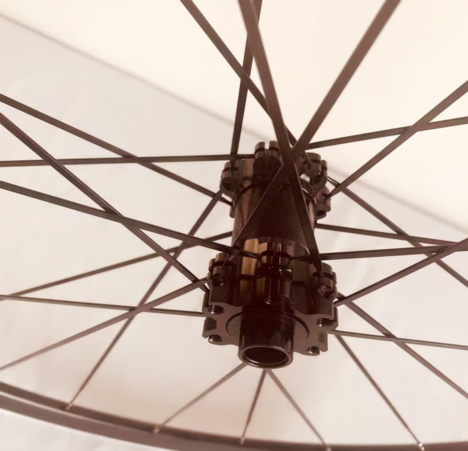 Fahrrad-Laufräder Rennrad-Laufradsatz mit 27 mm 700C-Felgen, gerader Zugbremse, Sechs-Laufrad-Aluminiumfelge, 8/9/10/11-fach Kassette, 24 Löcher (Thru-axle-700C/27MM)