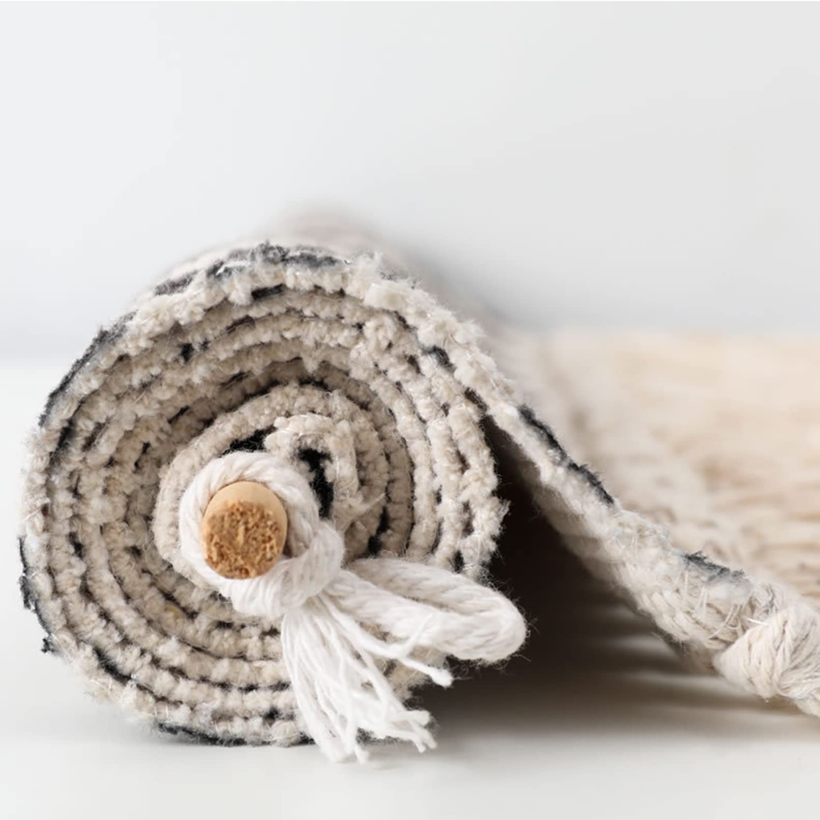 Amazon.com: ThAyLa Handmade Tassel Wall Tapestry, Wall Hanging