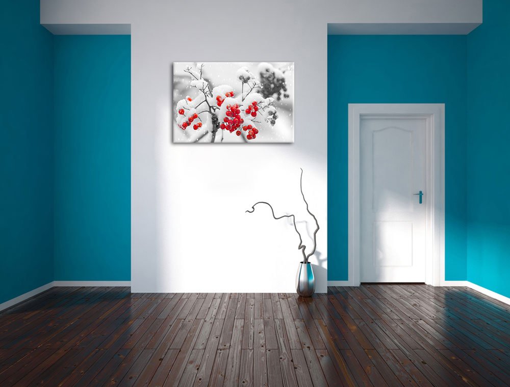 Pixxprint Rote Vogelbeeren im Winter B&W, Größe: 120x80cm, Leinwandbild, fertig gespannt, Wandbild, Dekoration, Kunstdruck, kein Poster