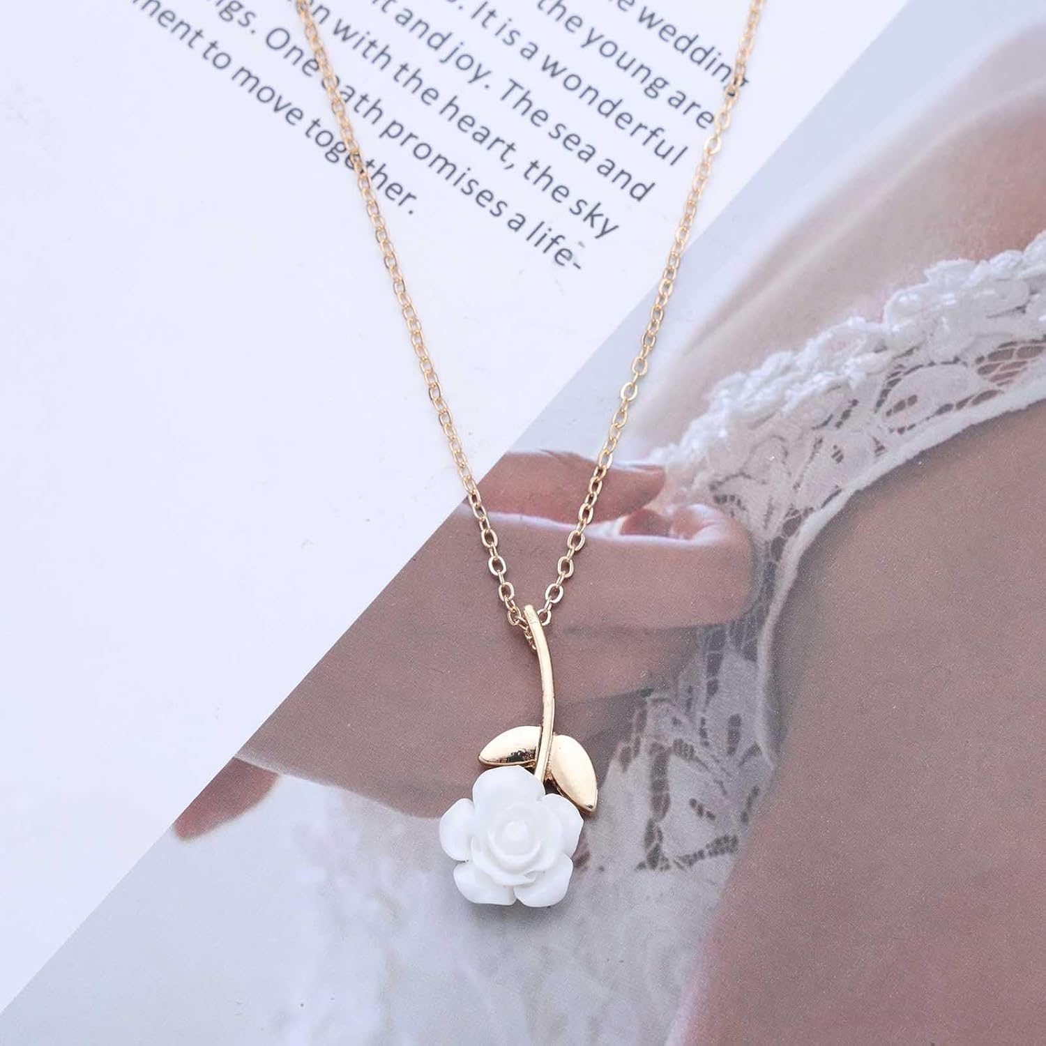 Bohemian Enamel Rose Choker Necklace White Camellia Pendant Necklace Gold Rose Flower Chain Necklace Small Flower Collar Necklace Jewelry for Women - Image 5