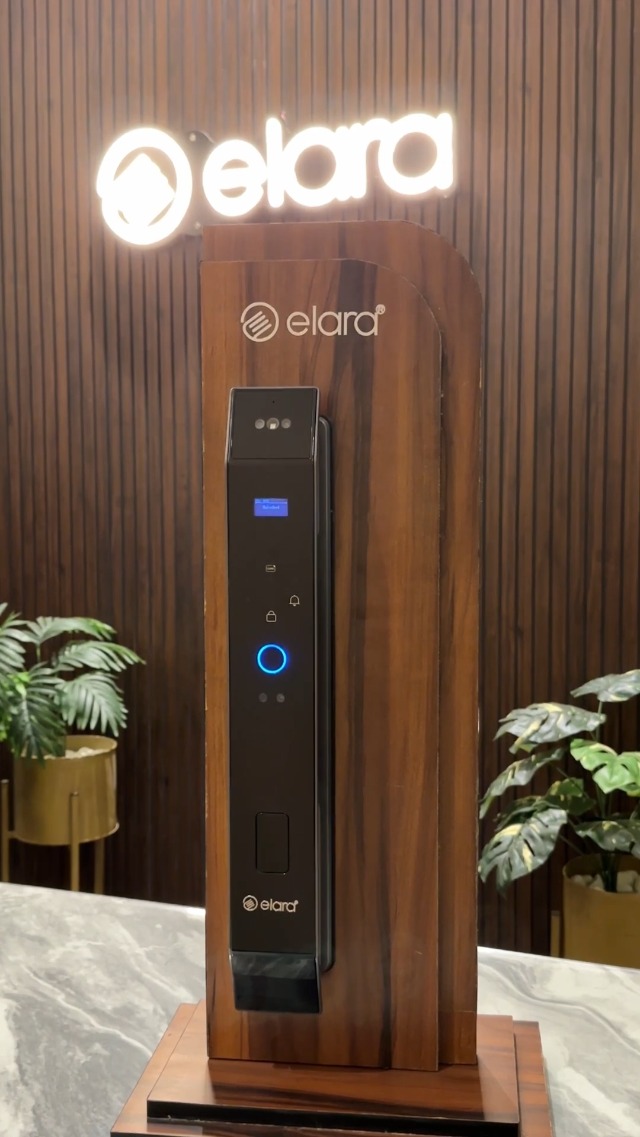 らら Watch Elara ZX-3 Smart Door Lock on Amazon Live