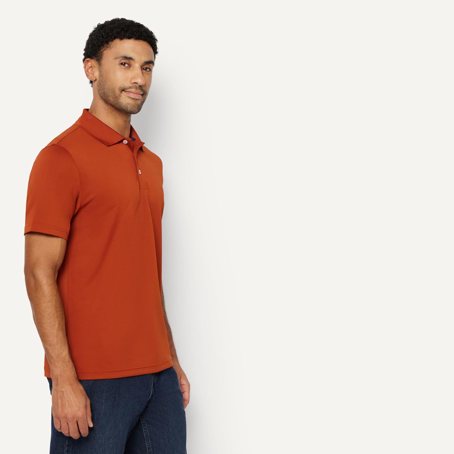 Amazon Essentials Men's Moisture Wicking Golf Polo Shirt, Short Sleeve, Slim-Fit, Quick-Dry