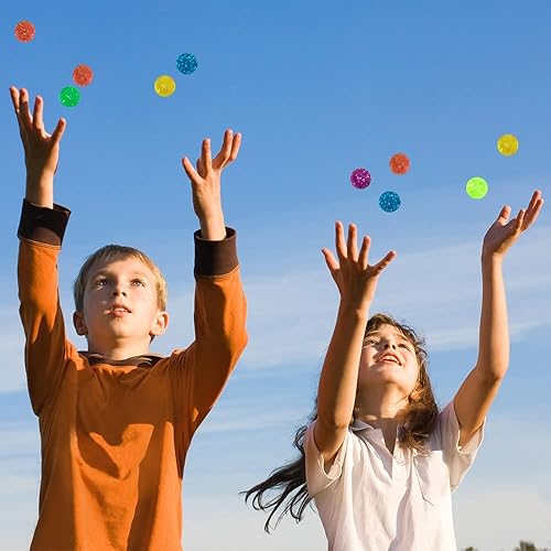 Miniatura 6 de ArtCreativity Bolas de purpurina de alto rebote para niños, juego de 144 bolas rebotantes, variedad de colores brillantes, extra alto, recuerdos de