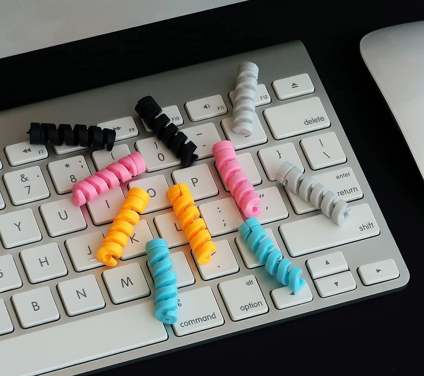 Happy Trend 4 Adet Spiral Esnek Silikon Kablo Koruyucu iPhone - Micro USB ve TYPE-C ve Diğer Tüm Kablolar İçin Uygun Kablo Koruyucu 4 Farklı Renk