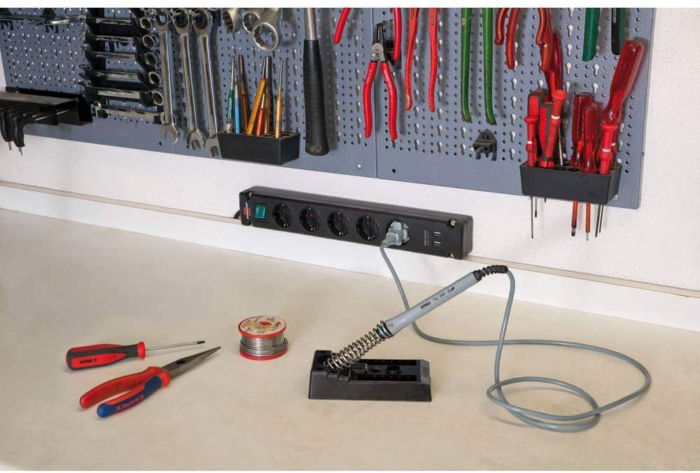 Brennenstuhl Bremounta Steckdosenleiste 5-Fach mit USB-Ladefunktion (Steckerleiste mit Befestigungsmöglichkeit, 3m Kabel und Kindersicherung) schwarz 4er Pack