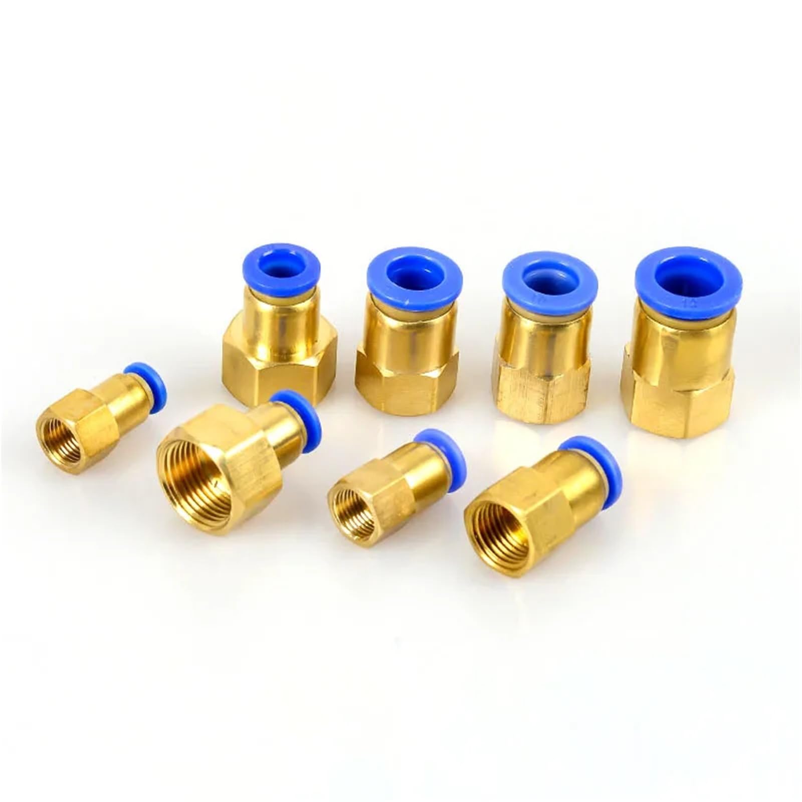 Racor neumático PCF12-03 mecanizado en latón de alta densidad con rosca de 3/8
