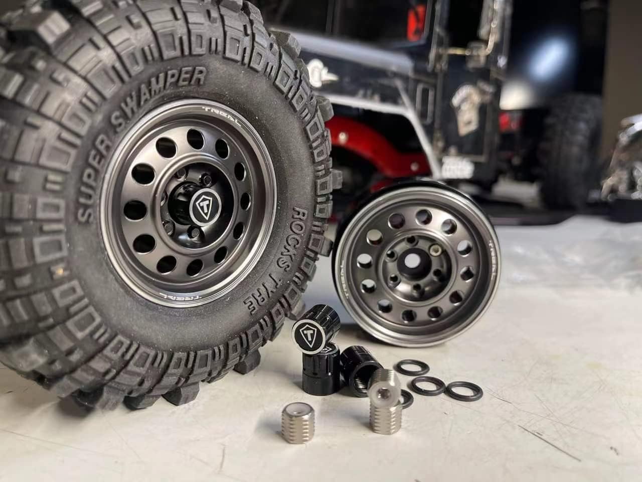 Treal Metal 1.9 Beadlock Wheel Rims 4pcs Vintage Design Wheel Hub for Wagon Wheel 1:10 RC Crawler -Type I (Titanium)