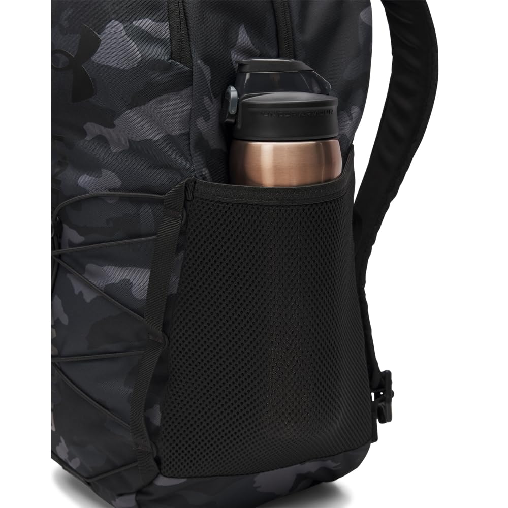 Under Armour Unisex Hustle Sport 6.0 Backpack, Zaino palestra idrorepellente per sport e atletica, Zaino sportivo con resistente fondo rivestito,Black/Black/Metallic Black,OSFM