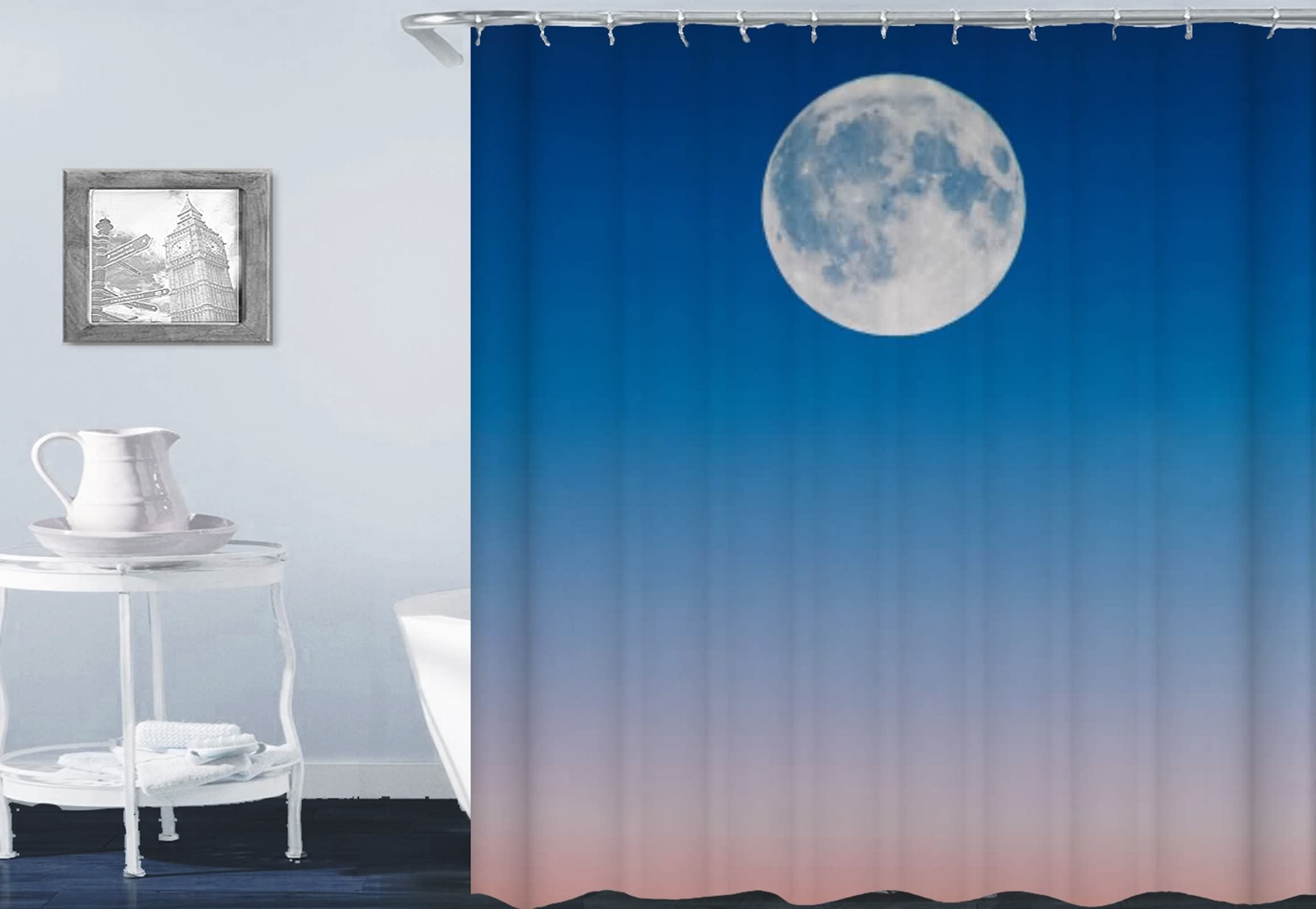 Rideau de douche lune et ciel pour une ambiance relaxante de salle de bain