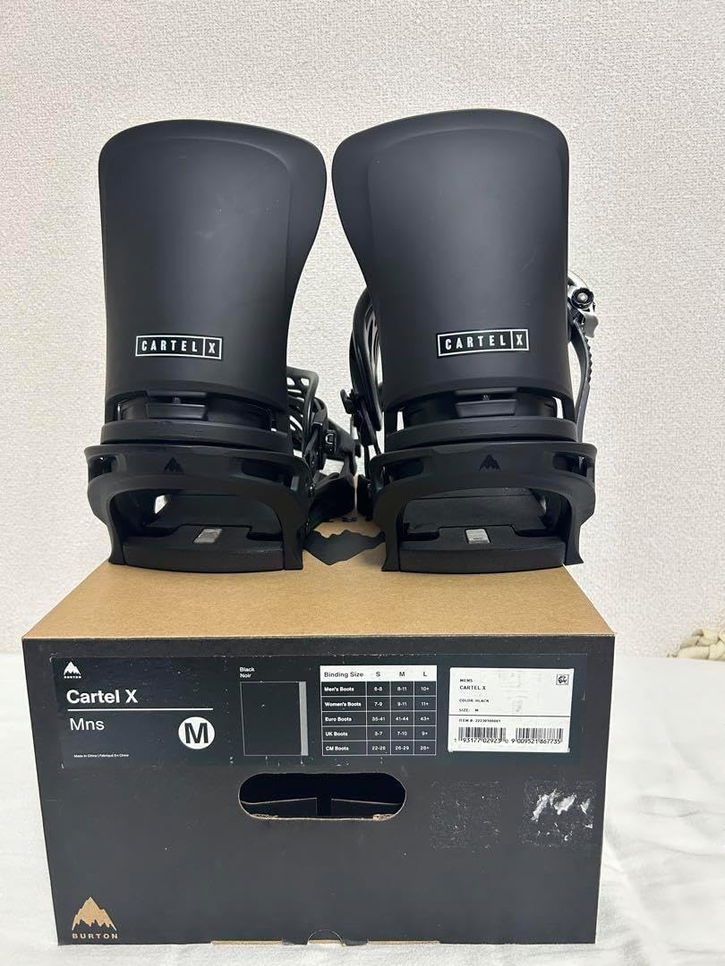 Burton CARTEL X Re:Flex Mサイズ 未使用 未使用 burton cartel x re