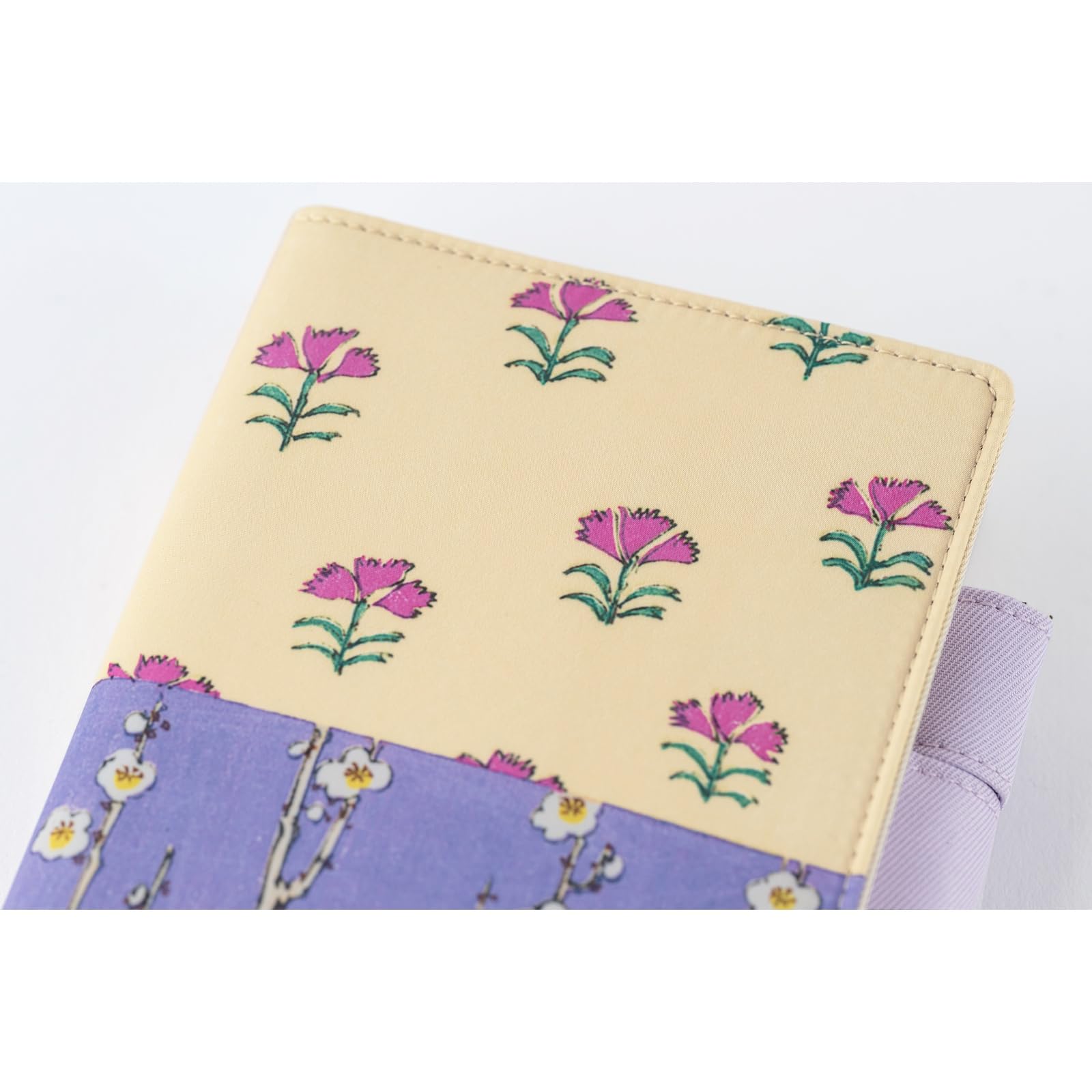 Hobonichi Techo Pokrowiec na planer A6 – Unsodo: Bijutsukai (Plum and Dianthus) (oryginalny rozmiar, tylko okładka)