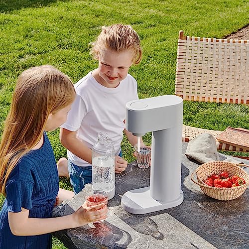 Image of Mysoda Woody Carbonated Water Machine and Soda Maker with 1L Bottle - White
